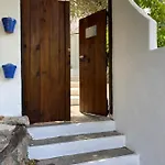 El Nido De Aguila * Casares