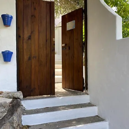 El Nido De Aguila * Casares